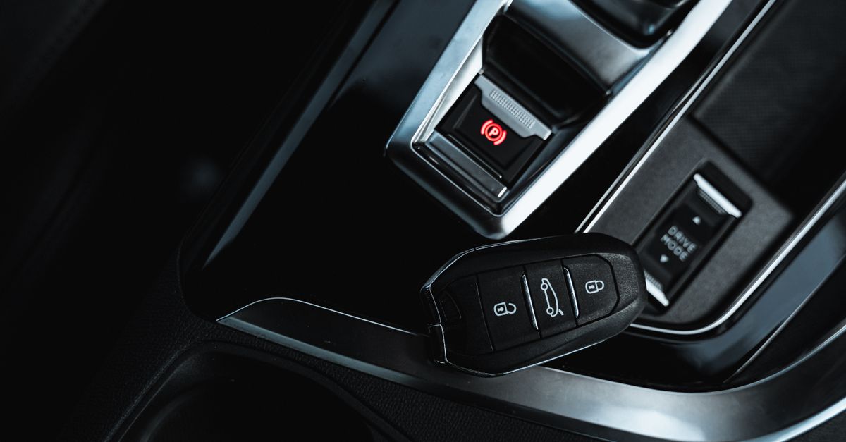 Chevrolet car key fob — Fayette County Locksmith