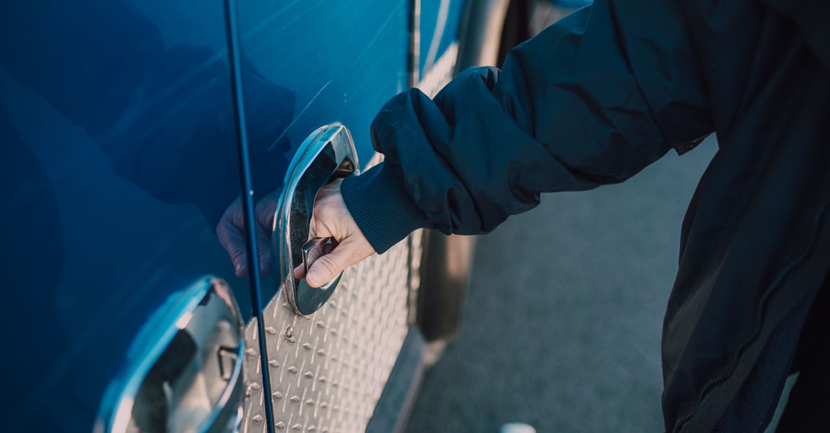 locksmith service technician — Fayette County Locksmith